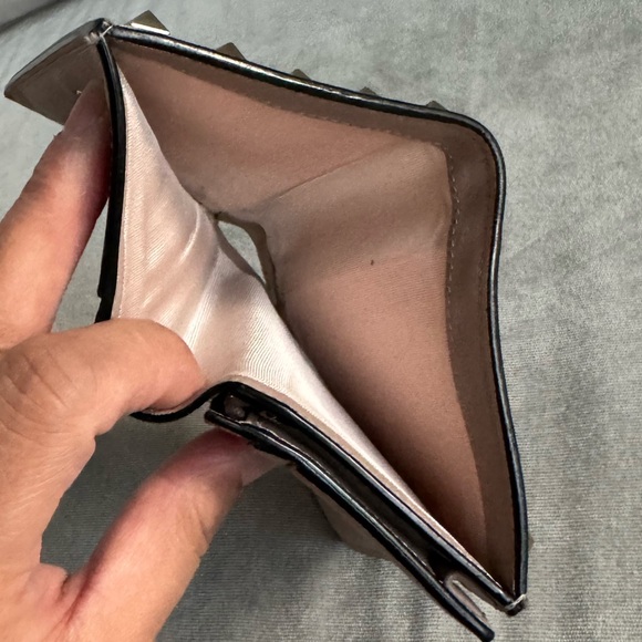 Valentino Beige Taupe Rockstud Compact Wallet - Picture 7 of 9